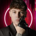 Артем Пивоваров / Pivovarov