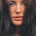 Elle Blink's profile picture