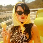 𝐍𝐈𝐊𝐈 𝐃𝐄𝐌𝐀𝐑