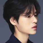 윤지온