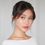 C H I E's profile picture