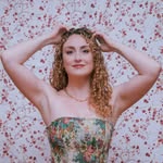 Emily Kristen Morris's profile picture