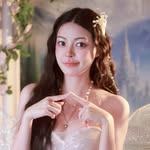 I’m Ava 🌻🫶🏻 want to be a sunflower that brightens up your day's profile picture