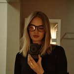 Sarah Lahbati's profile picture